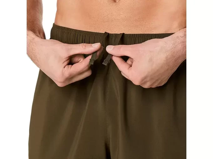 ASICS SILBERNE 2N1 5IN KURZE ASICS SILBERNE 2N1 5IN KURZE