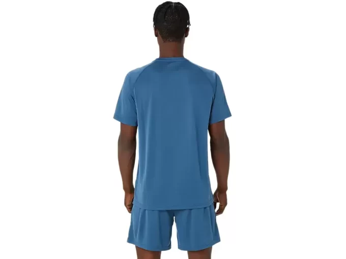 BELÜFTETES STRICK-OBERTEIL MIT KURZEN ÄRMELN BELÜFTETES STRICK-OBERTEIL MIT KURZEN ÄRMELN