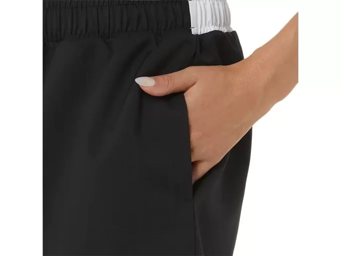 COURT-SHORTS FÜR DAMEN COURT-SHORTS FÜR DAMEN
