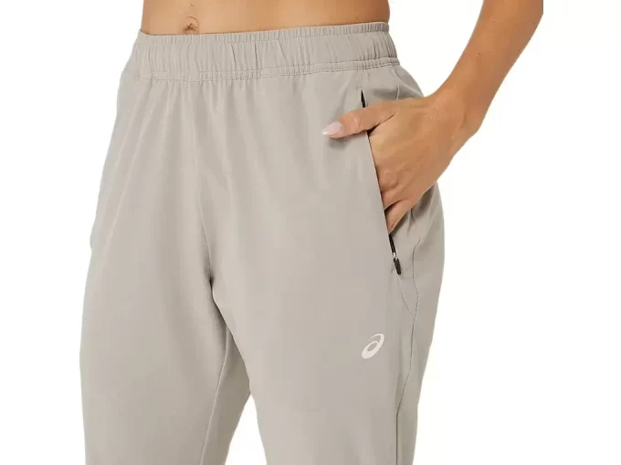 DAMEN-TRAININGSHOSE AUS CORE-STRETCH-GEWEBE DAMEN-TRAININGSHOSE AUS CORE-STRETCH-GEWEBE