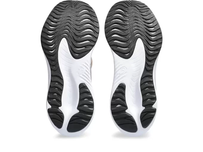 GEL-EXCITE 10 STRASSENGETESTET GEL-EXCITE 10 STRASSENGETESTET