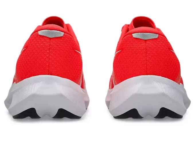 HYPERGESCHWINDIGKEIT 5 HYPERGESCHWINDIGKEIT 5