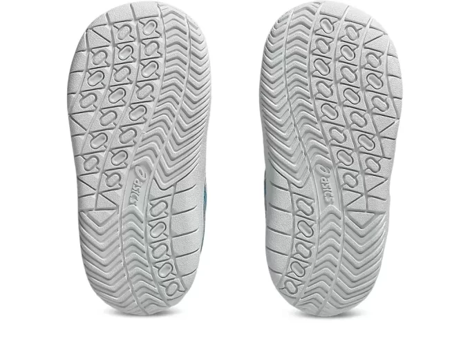 JAPAN S KLEINKINDGRÖSSE JAPAN S KLEINKINDGRÖSSE