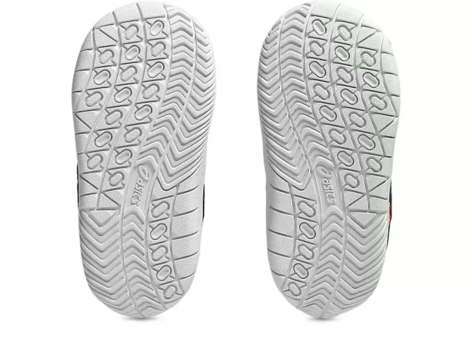 JAPAN S KLEINKINDGRÖSSE JAPAN S KLEINKINDGRÖSSE