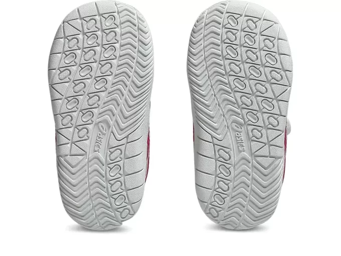 JAPAN S KLEINKINDGRÖSSE JAPAN S KLEINKINDGRÖSSE