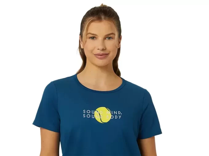 KLASSISCHES GRAFIK-T-SHIRT FÜR DAMEN KLASSISCHES GRAFIK-T-SHIRT FÜR DAMEN