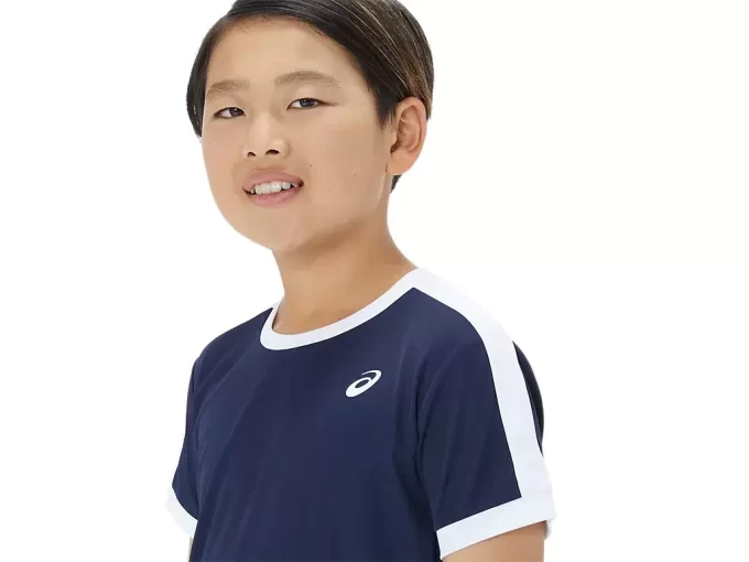 KURZARM-TENNIS-OBERTEIL FÜR JUNGEN KURZARM-TENNIS-OBERTEIL FÜR JUNGEN