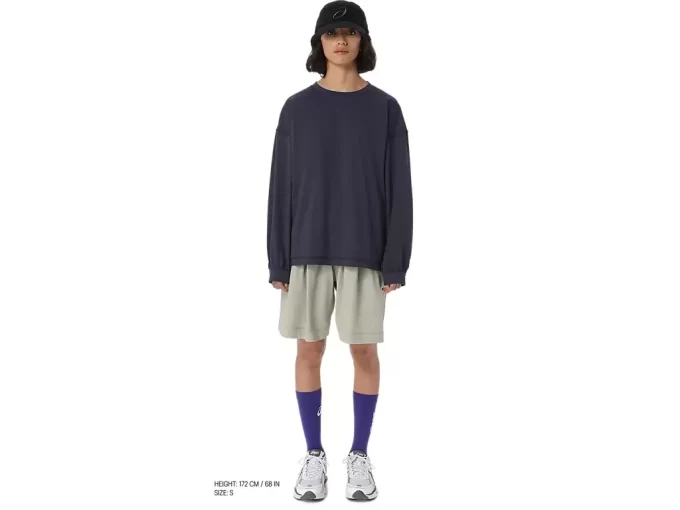 LANGÄRMELIGER RUNDHALSAUSSCHNITT LANGÄRMELIGER RUNDHALSAUSSCHNITT