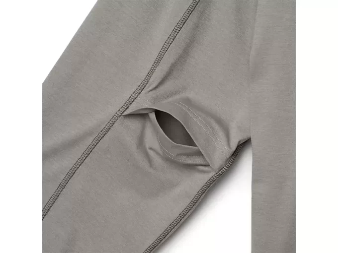 LANGÄRMELIGER RUNDHALSAUSSCHNITT LANGÄRMELIGER RUNDHALSAUSSCHNITT