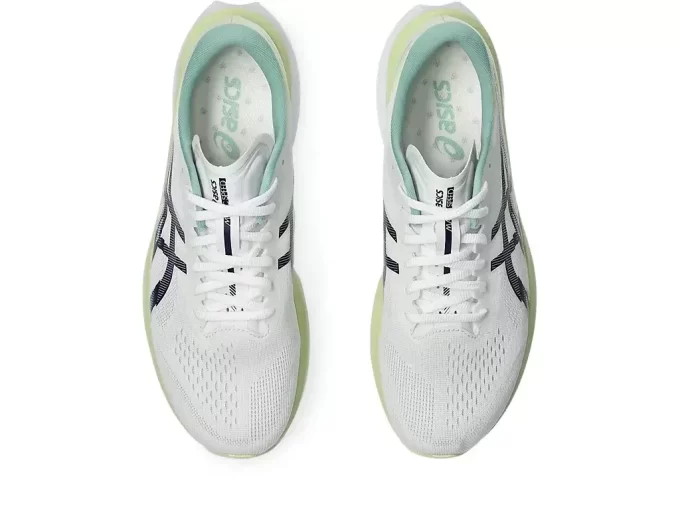 MAGISCHE GESCHWINDIGKEIT 4 MAGISCHE GESCHWINDIGKEIT 4