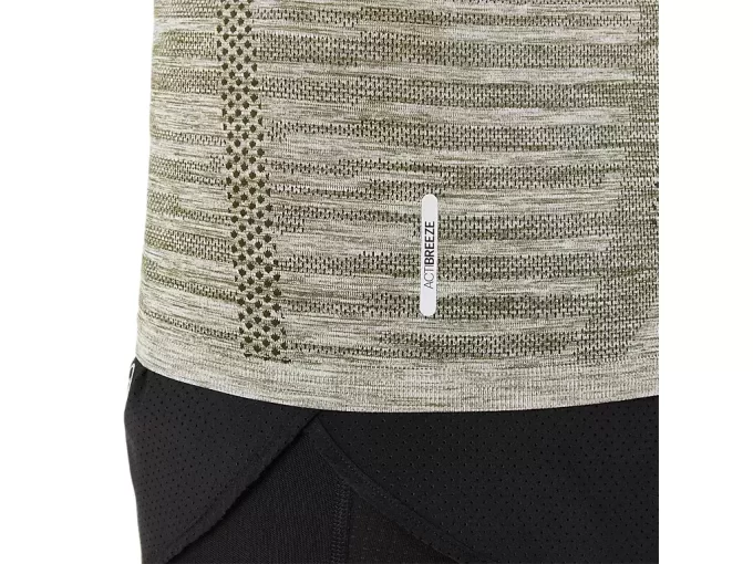 NAHTLOSES KURZARM-TOP FÜR DAMEN NAHTLOSES KURZARM-TOP FÜR DAMEN