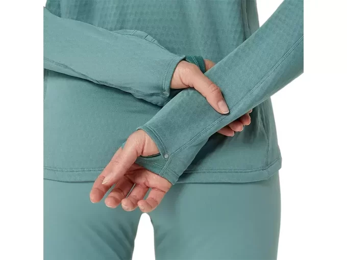 ROAD WINTER 1/2 ZIP MID LAYER ROAD WINTER 1/2 ZIP MID LAYER