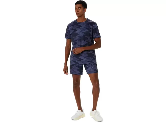 SAISONALES KURZARM-TOP MIT ALLOVER-PRINT SAISONALES KURZARM-TOP MIT ALLOVER-PRINT