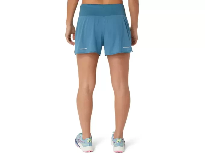 VENTILATE 2-N-1 3,5-Zoll-Shorts für Damen VENTILATE 2-N-1 3,5-Zoll-Shorts für Damen