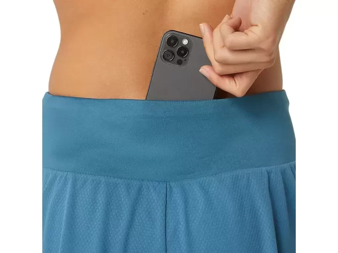 VENTILATE 2-N-1 3,5-Zoll-Shorts für Damen VENTILATE 2-N-1 3,5-Zoll-Shorts für Damen